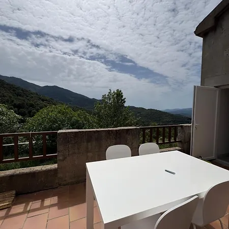 Appartement Olivese Апартаменты *